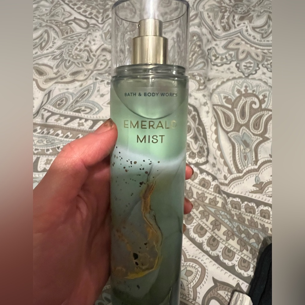 Bath and body works emerald mist brand new discontinued scent